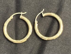 zarcillo en oro 14k